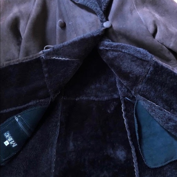 Beautiful and warm chocolate brown shearling coat - Picture 6 of 6